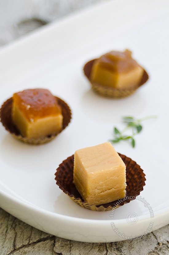 Dulce de Leche en Tabla Recipe (Milk Fudge Squares) are delicious and simple fudge squares can be made plain or topped with jams or coconut cream.