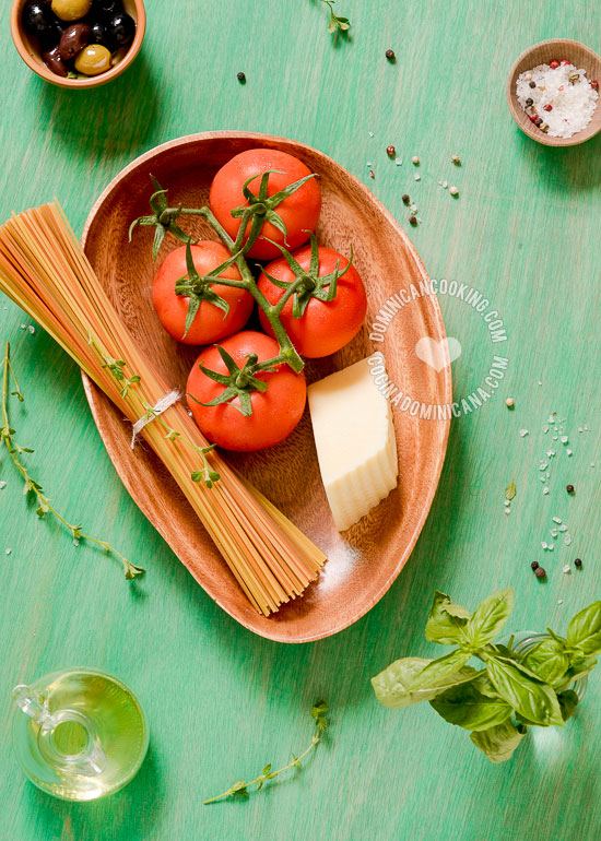 Pastelón de Espaguetis Recipe (Spaghetti Casserole): A whole meal in itself and a very delicious one, it will be very popular with the little ones.