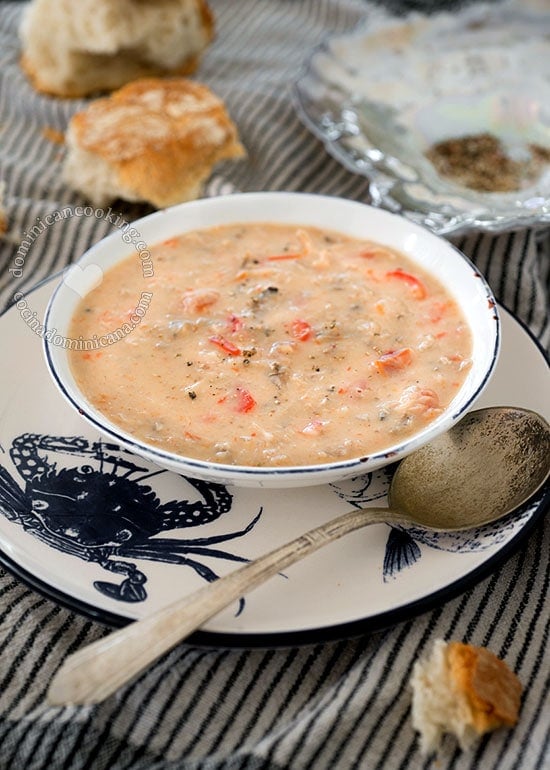 Creamy Crab with Coconut Soup