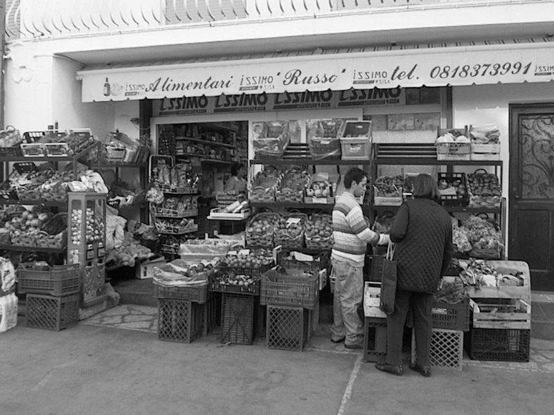 Small market in Rome