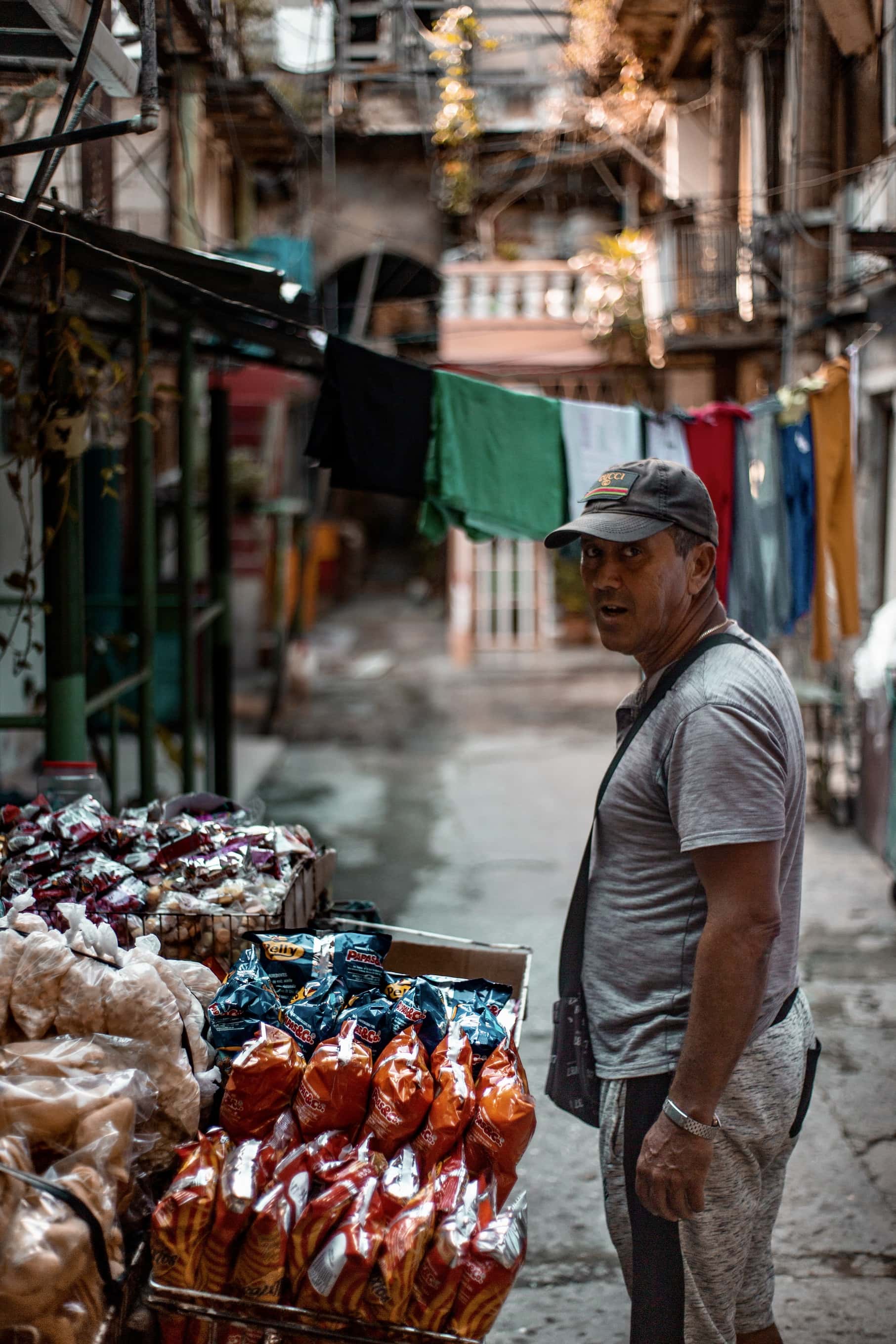 Havana street vendor