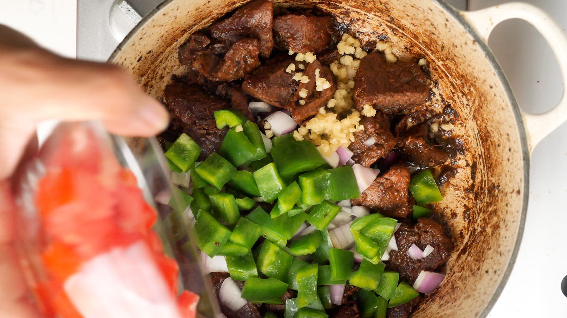 Adding vegetables to meat