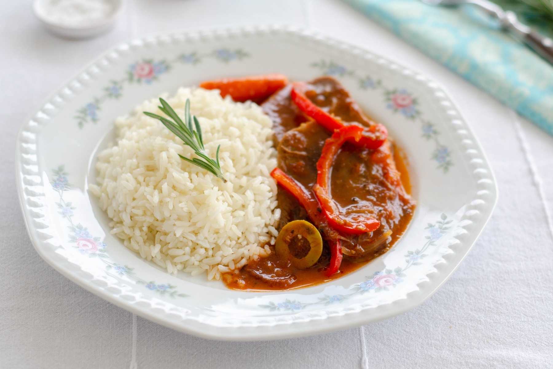 Served lengua (cow tongue)