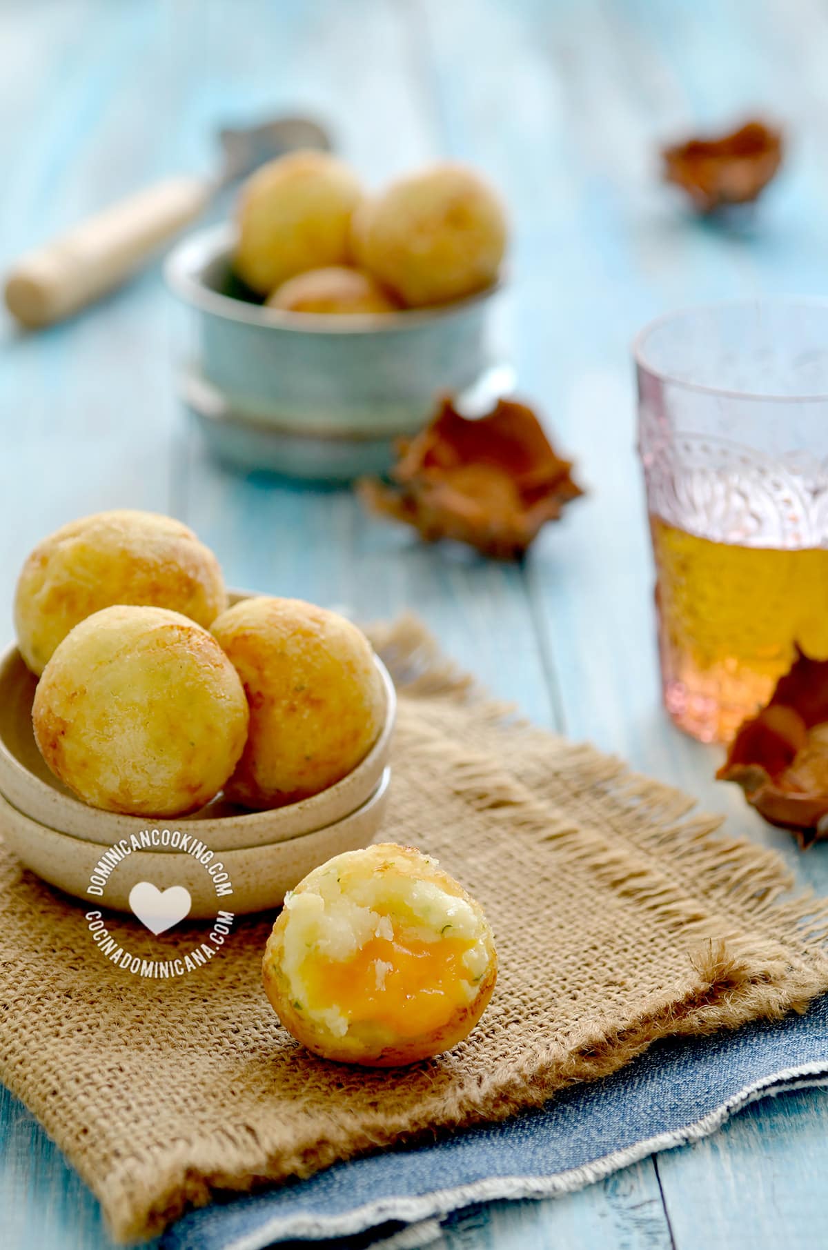 Bollitos de Yuca Recipe (Cheese-Filled Cassava Balls)