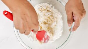 Mixing dough for domplines