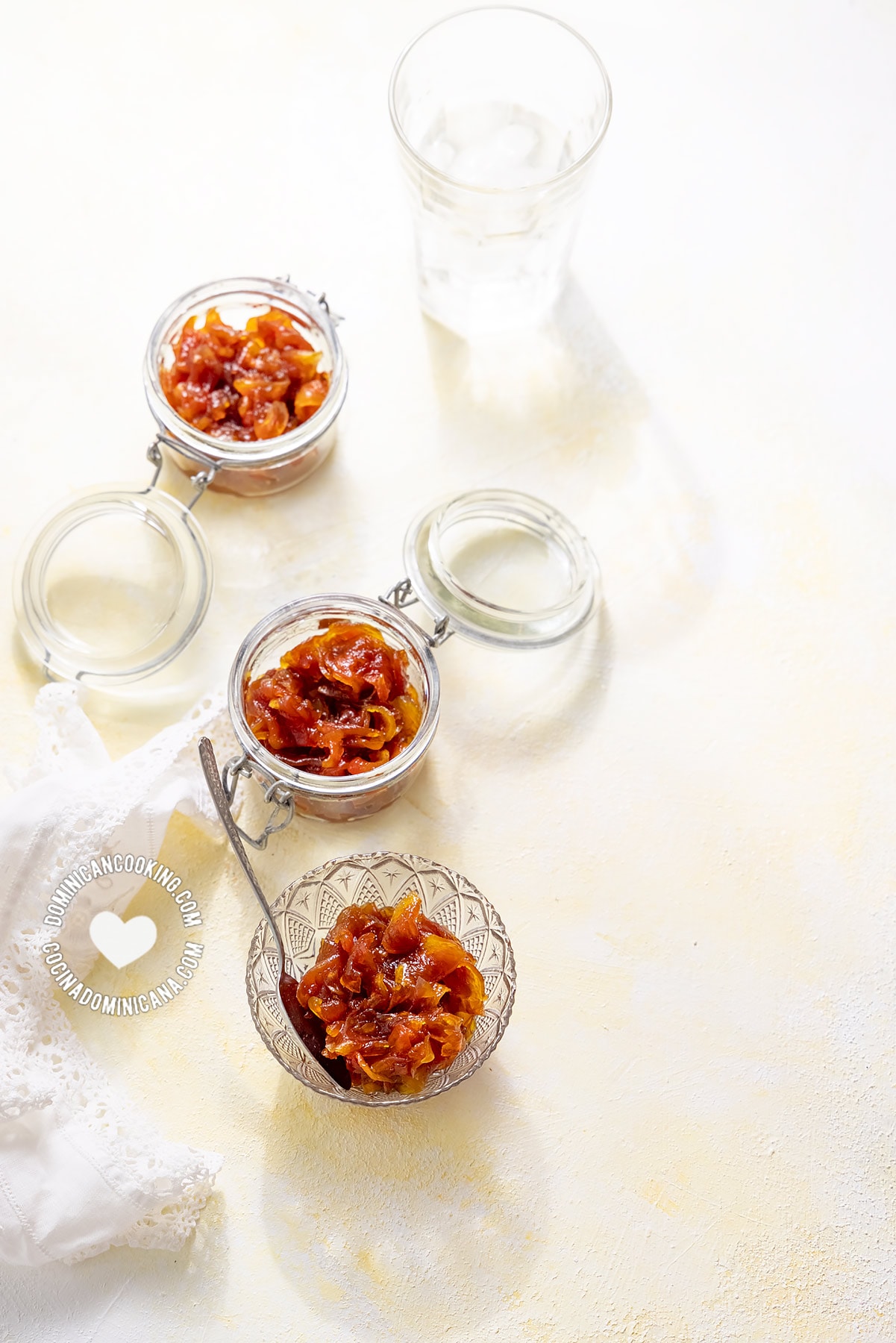 Dulce de Lechosa (Candied Unripe Papaya)