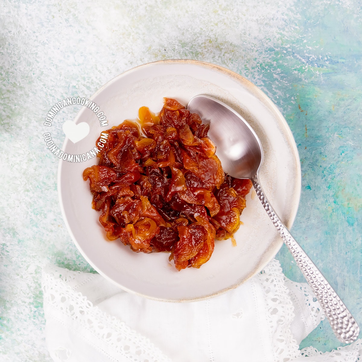 Dulce de lechosa (Candied unripe papaya)