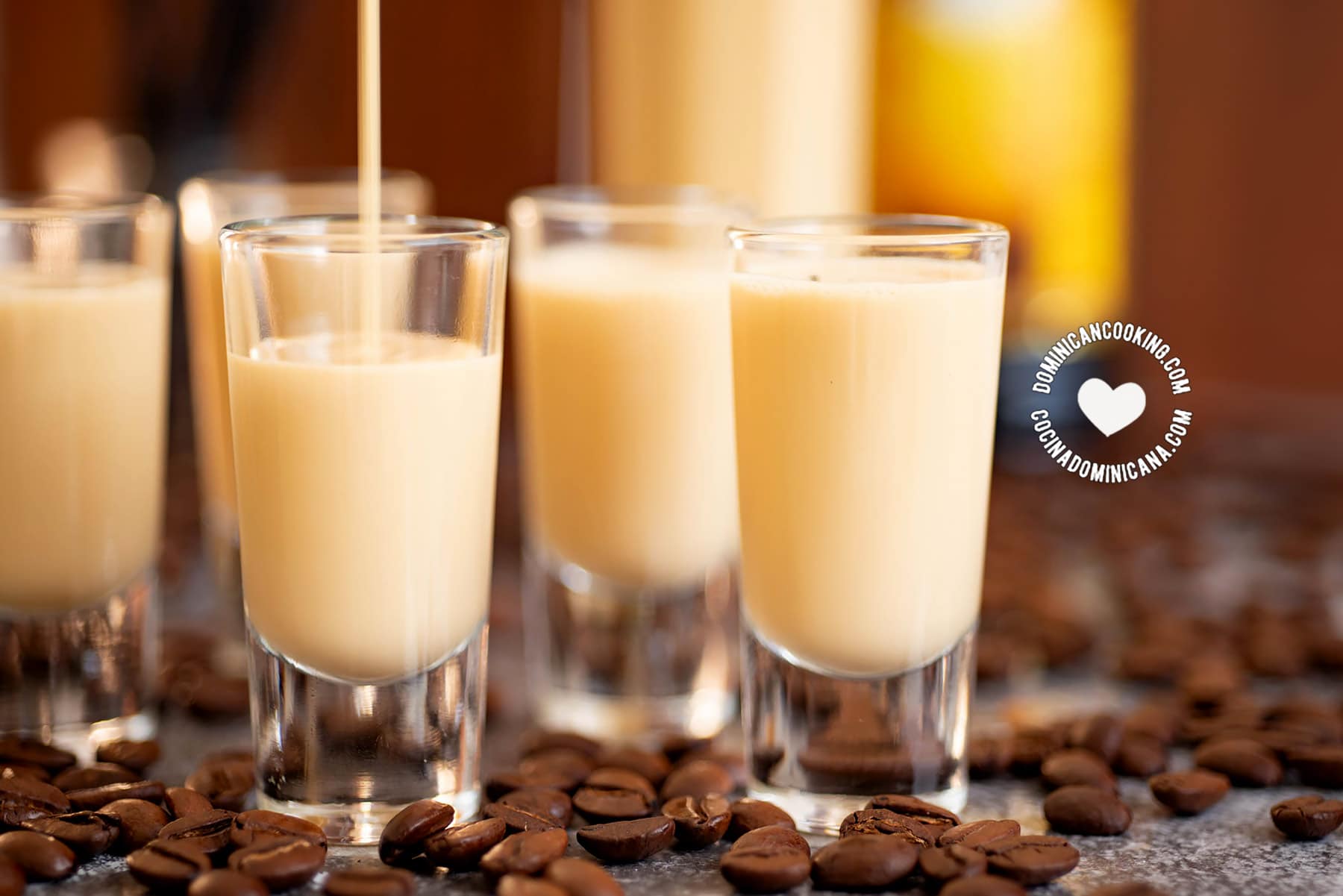 Ponche de café (eggnog coffee)