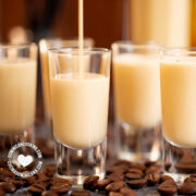 Ponche de café (eggnog coffee)