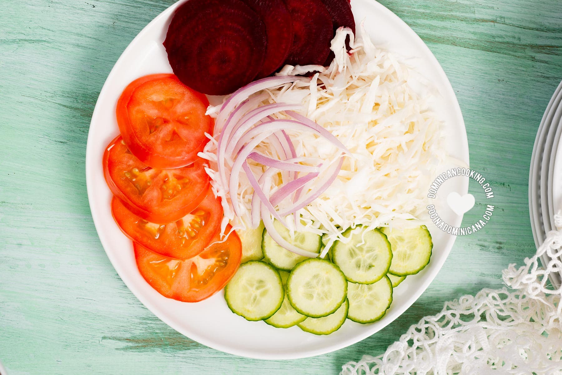 Dominican salad (ensalada verde)