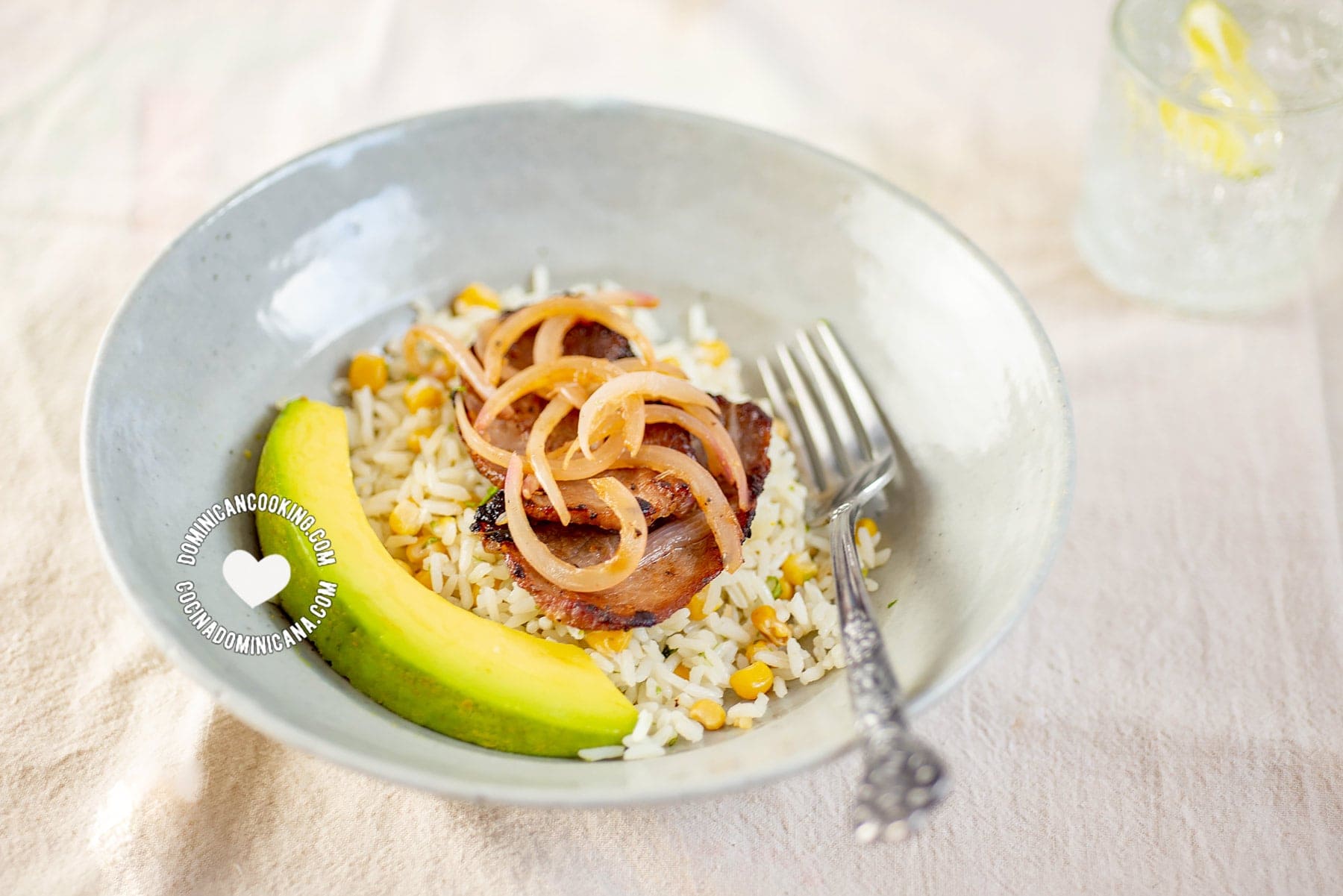 Dominican Bistec Encebollado (Beef Steak with Onions)