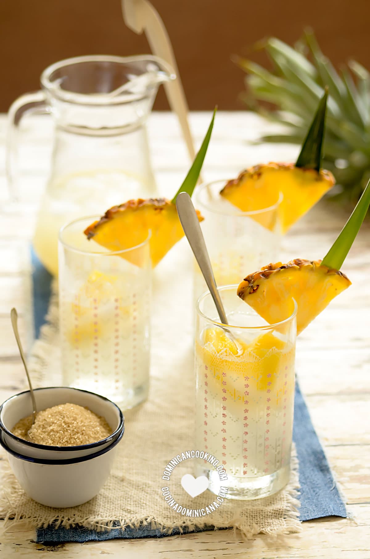 Guarapo de Piña (Fermented Pineapple Juice)