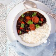 Habichuelas Negras (Stewed Black Beans)