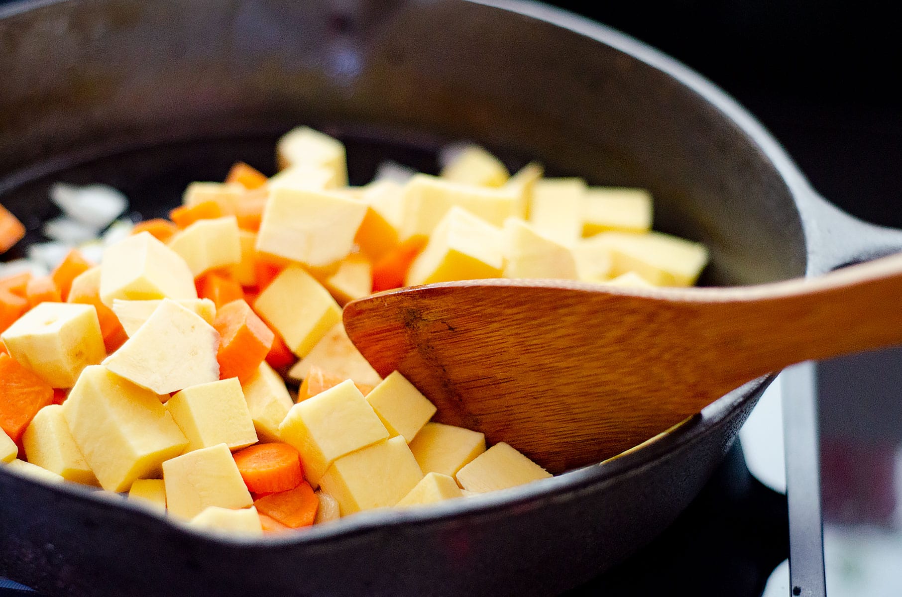 Sauteing vegetables