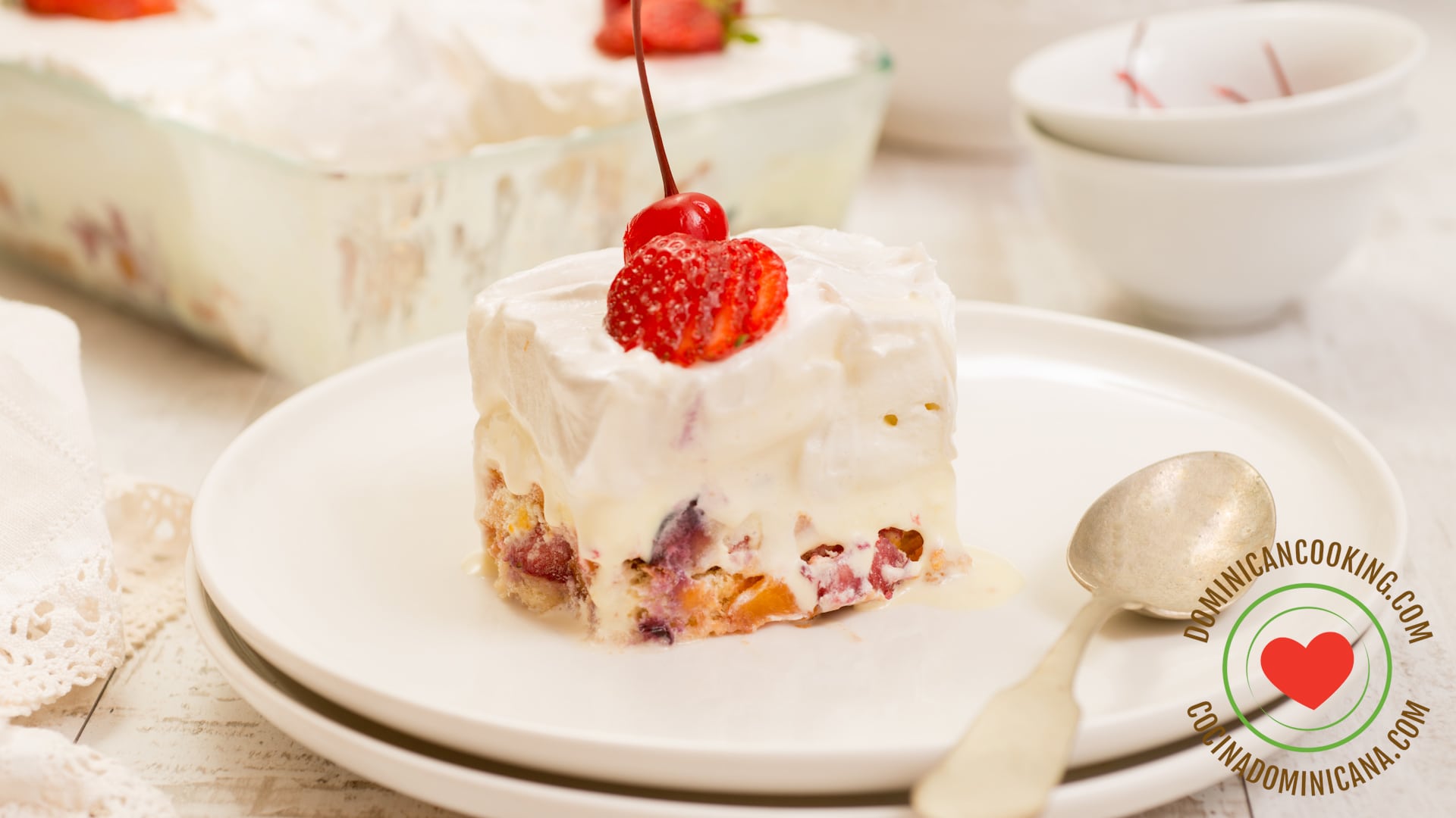 Ice cream trifle with fruits and ladyfingers