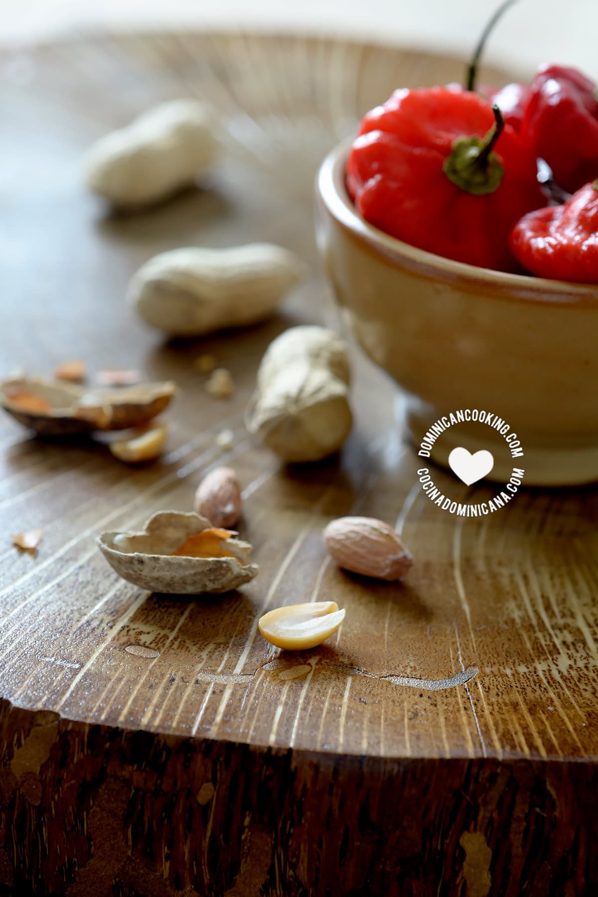 Ingredients for Mambá (Spicy and Savory Peanut Butter)