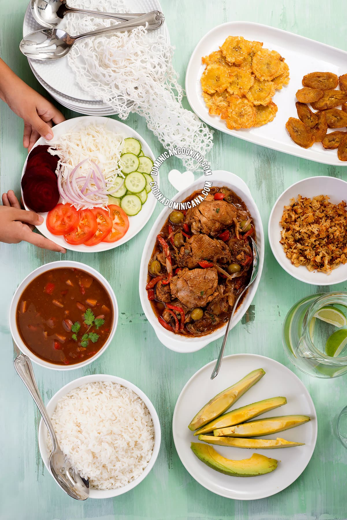 La Bandera Dominicana (Dominican national lunch)