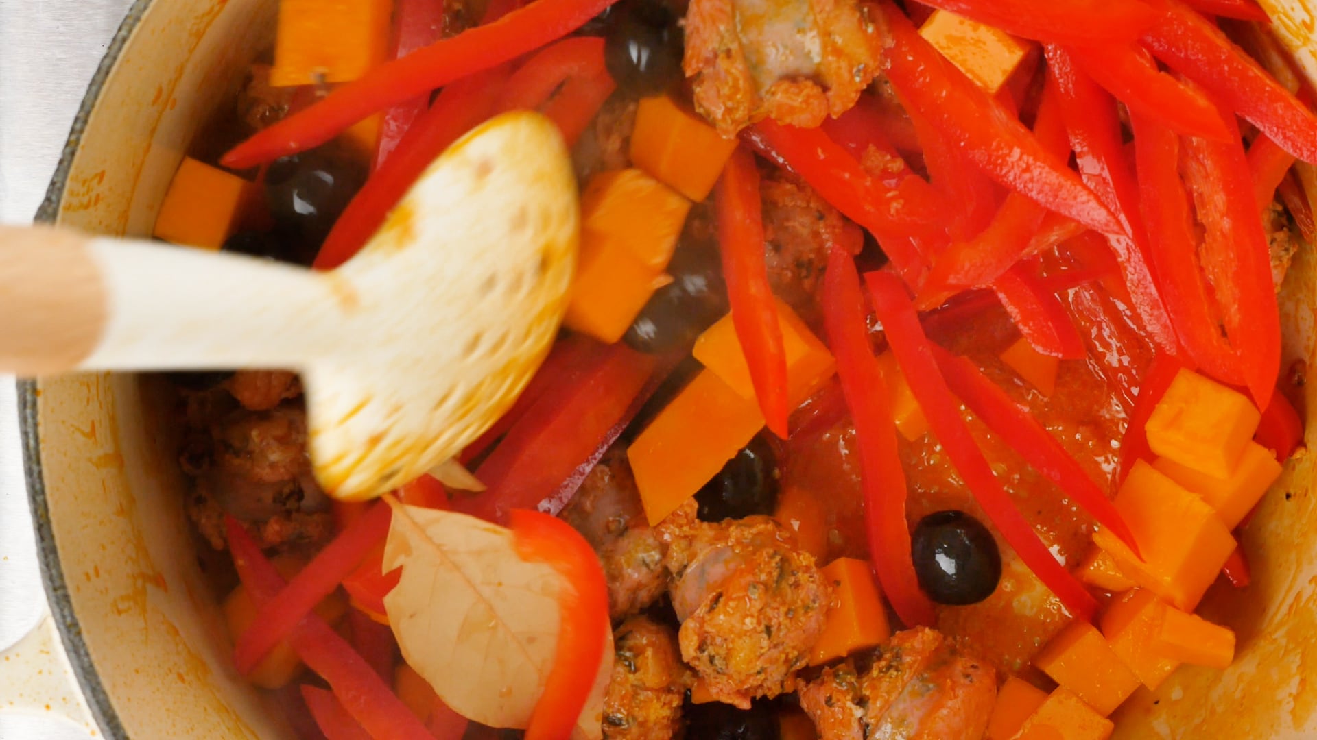 Stirring vegetables