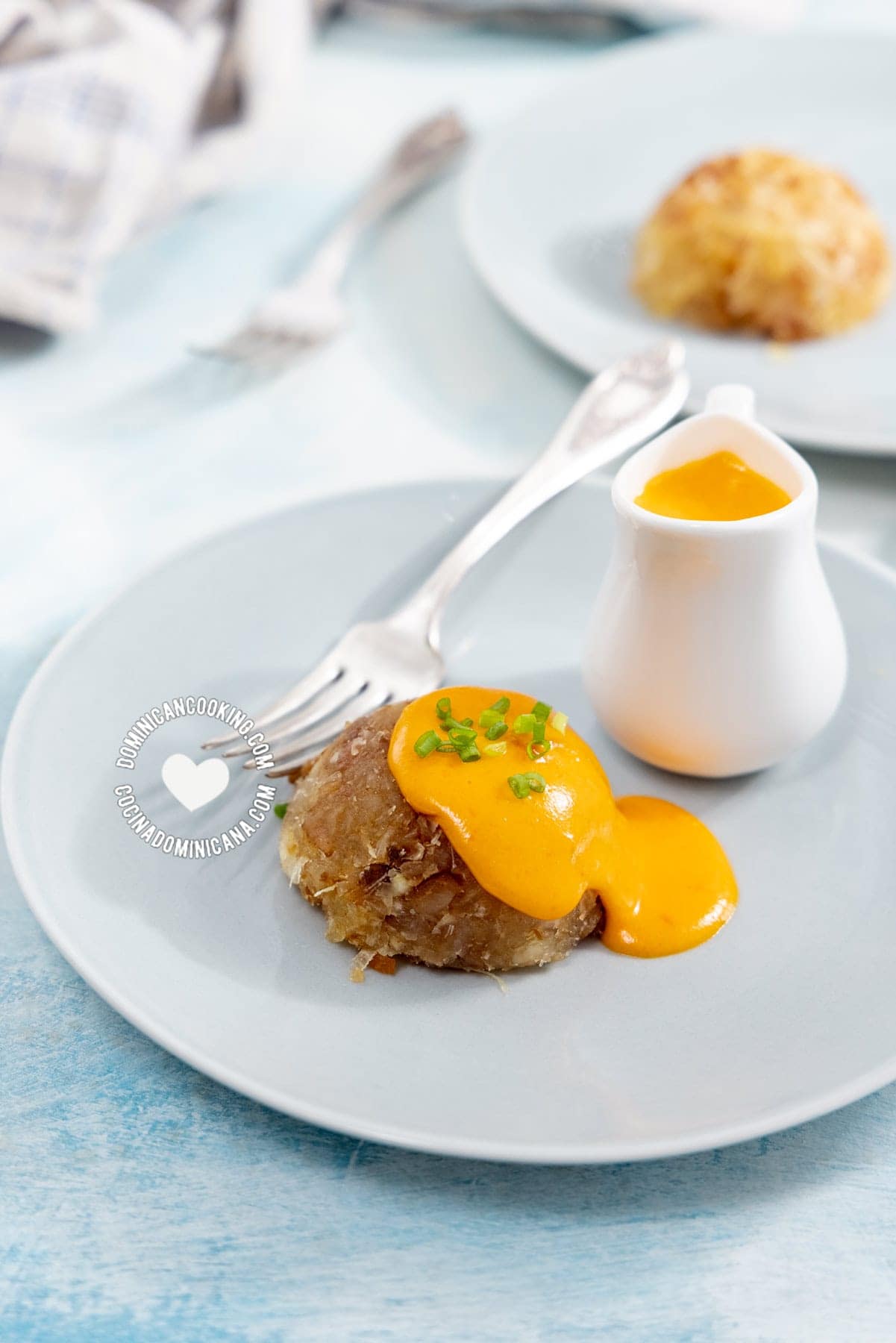 Mofongo de Yuca con Salsa de Queso (Fried Cassava with Garlic and Cheese)