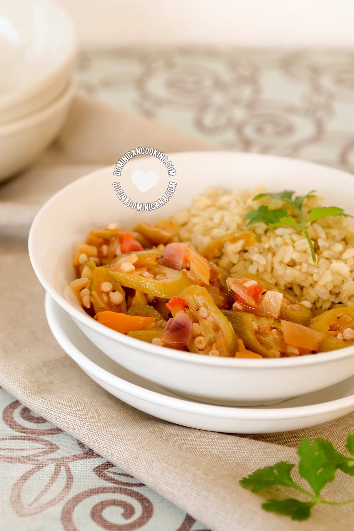 Molondrones Guisados (Dominican Stewed Okra)