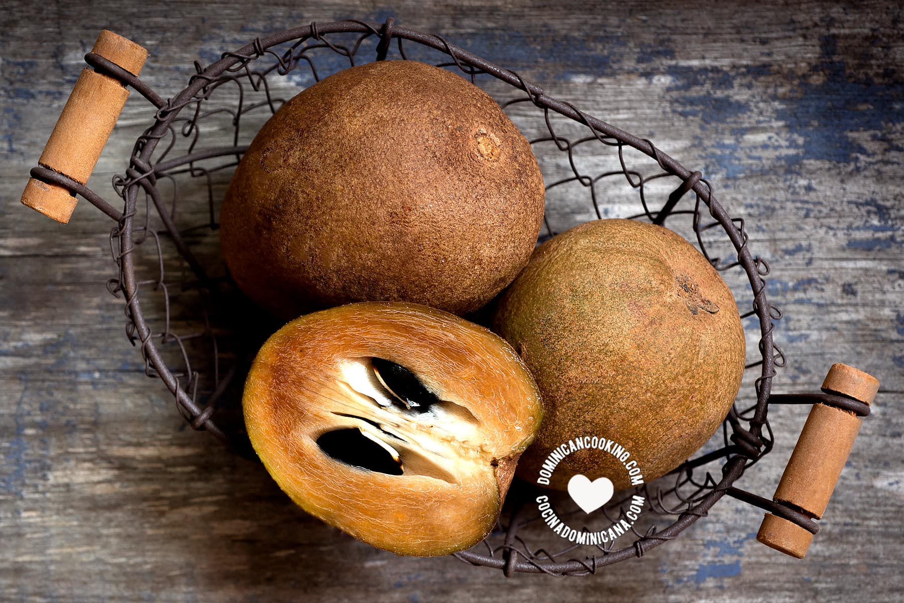 Níspero (sapodilla)