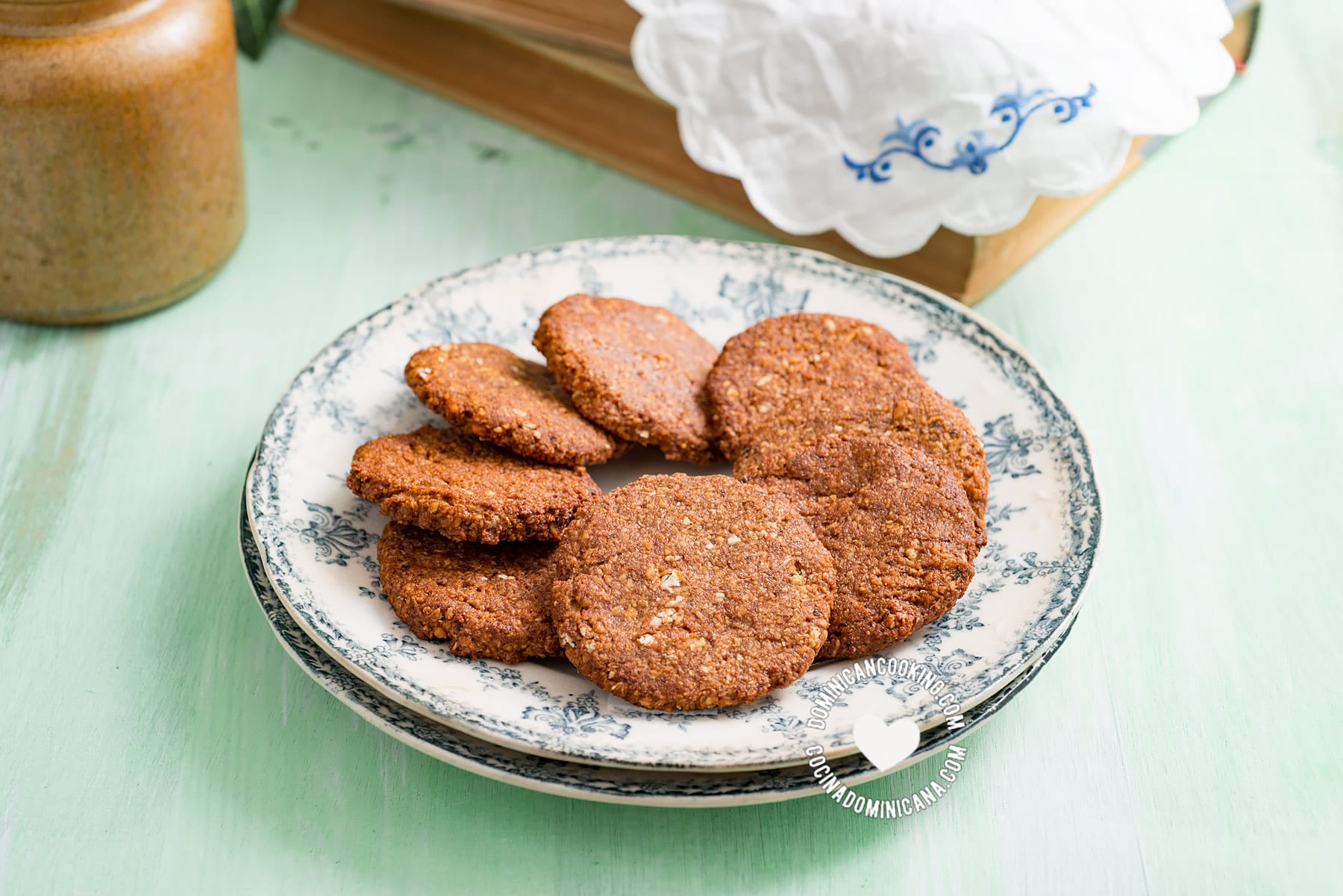 Easy Oatmeal and Almond No Sugar Cookies