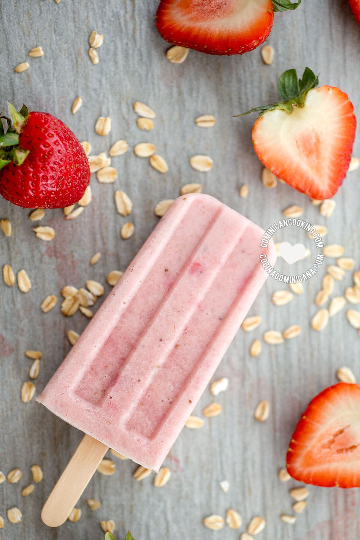 Oatmeal and Strawberry Popsicles