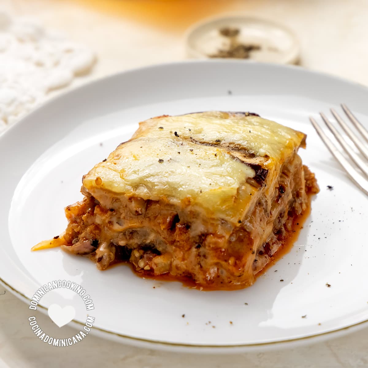 Lasaña de Berenjenas (Beef and Eggplant Casserole)