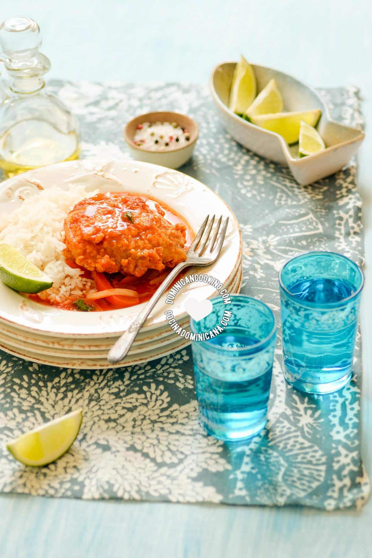 Pescado Guisado en Escabeche (Escovitched Fish)