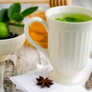 Tisana de Limón, Menta y Miel (Lime, Mint and Honey Tisane)