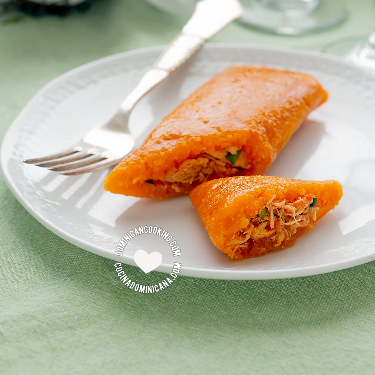 Pasteles de Yuca en Hoja (Cassava Pockets)