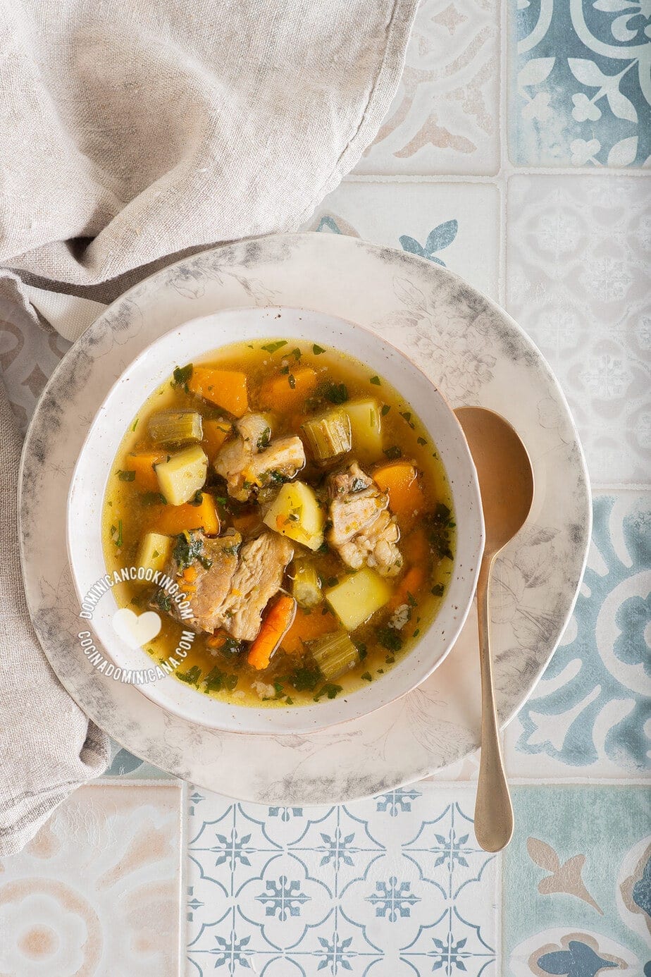 Sopa de Hueso Recipe