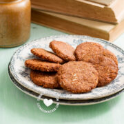 Easy Oatmeal and Almond No Sugar Cookies