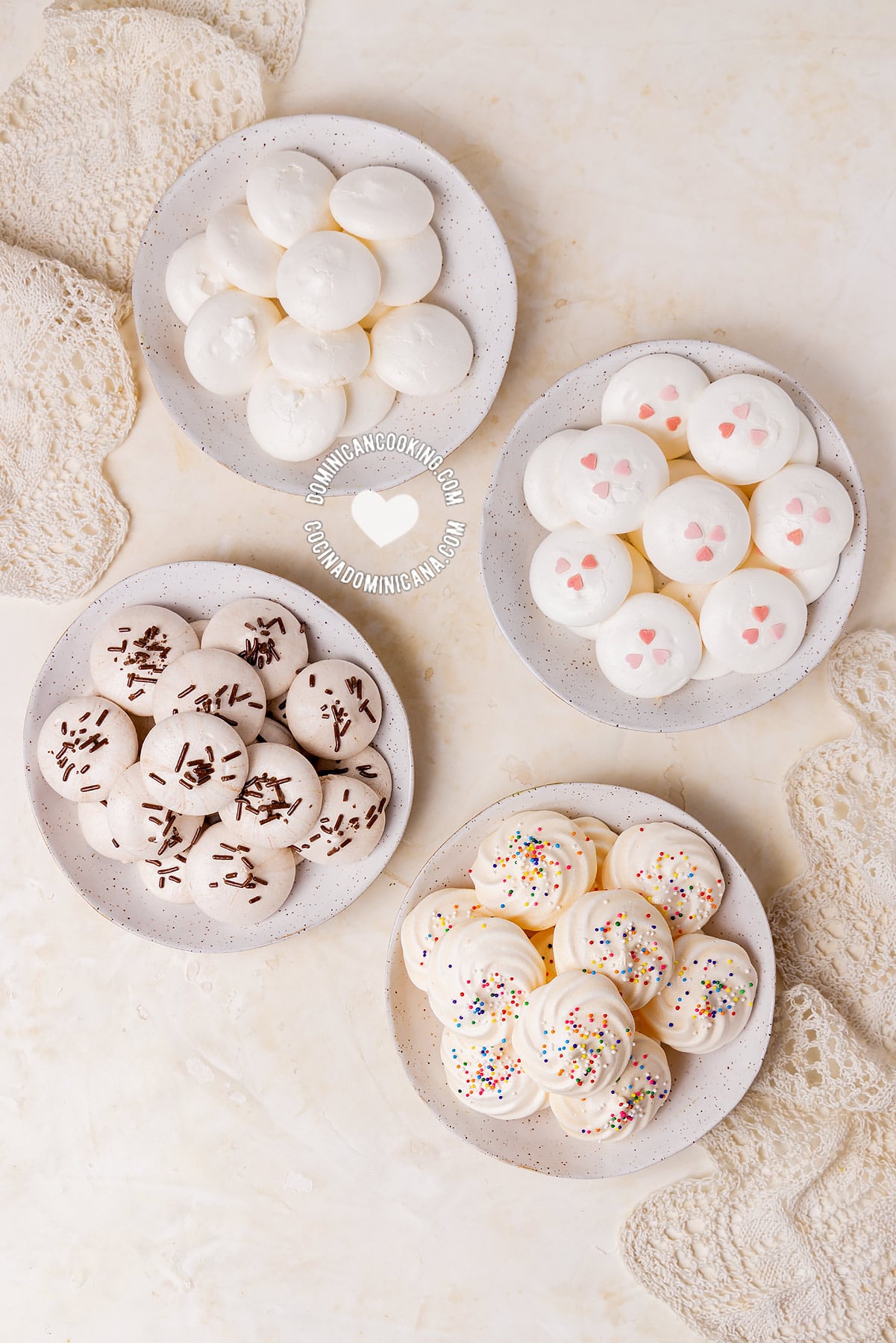 Suspiritos (Meringue Kisses)