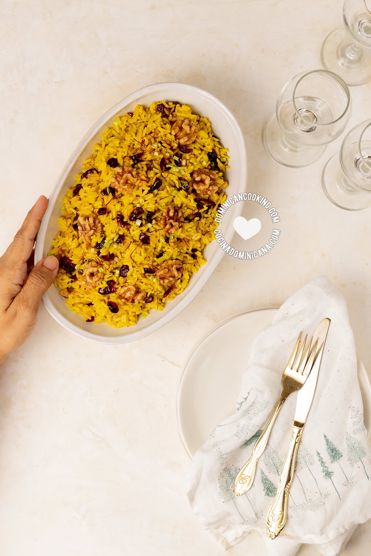 Festive Rice with Cranberries and Walnuts