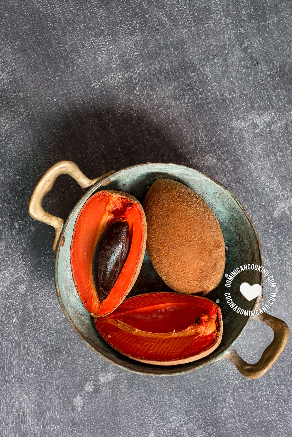 Zapote Fruit in Colander